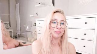 strawberry__shortcake 2021-12-27 2019 Watch free live cam video stream recorded from chaturbate broadcast for jizzonme