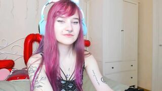 LolaSharp webcam video 180222