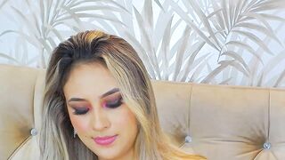 SamanthaDumont guys rate this webcam video and post a comment to a girl - 150622
