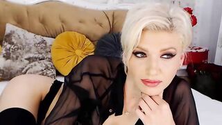 EmmaAmstrong webcam video - guys please rate and comment the live show 1