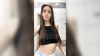 OliviaHardi webcam video 27-10-2022 1306