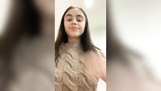 TessaTaylor webcam video 01-11-2022 1255