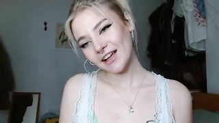 xaprilxlovex 2022-12-19 2110 webcam video