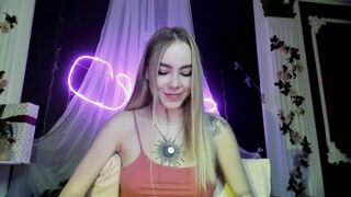 Candy_Hill 2022-12-19 2027 webcam video