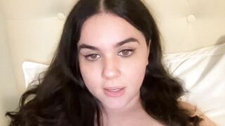 gia_is_horny 2022-12-22 1348 webcam video