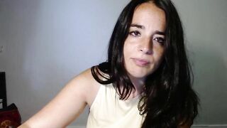 melaniebiche 2022-12-31 1308 cam girl masturbates during live stream