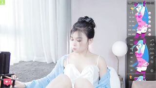 SM_siqing 2022-12-31 1311 top webcam young lady