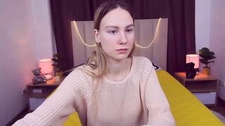 CamillaEllis what a fucking hot perfect-shaped webcam girl 1