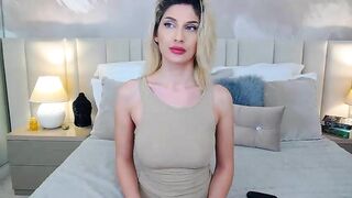 Olivia what a fuckable big boobs on webcam video