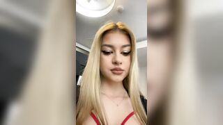 BellaHolland seducing camgirl horny as fuck on webcam video