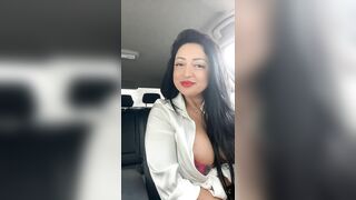 AnneThompson busty and booty queen of sex on webcam video
