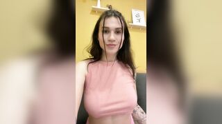 AmyMarshall webcam video 100223 1345