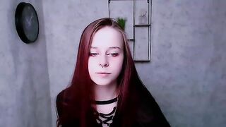 SaraLipss_ 2023-04-10 1715 webcam video