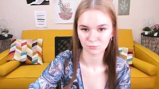 SusieWistort webcam video 1207230839