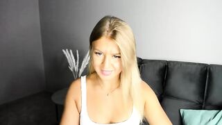 jessie_berry 2023-07-17 1425 webcam video