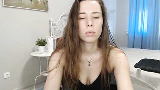 KiraRobets webcam video 2307231847