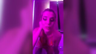 HannaFinch webcam video 27072321451