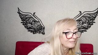 Blonde MILF with glasses on webcam